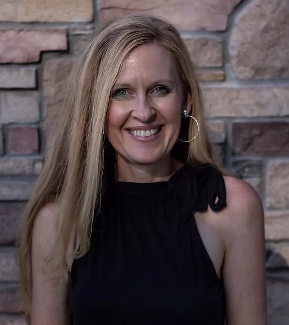 Portrait of Lisa Riebel